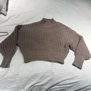 H&M Oversized Thick Cable Knit Sweater , Size: M